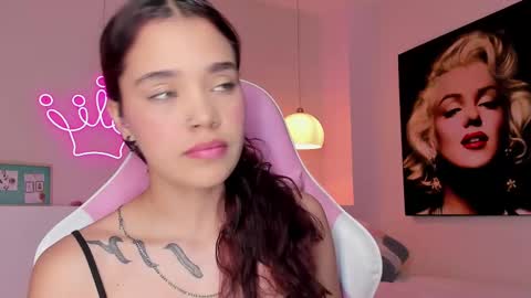 Violeth Hill online show from February 19, 9:03 pm