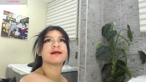 VioletLux online show from December 19, 9:54 pm