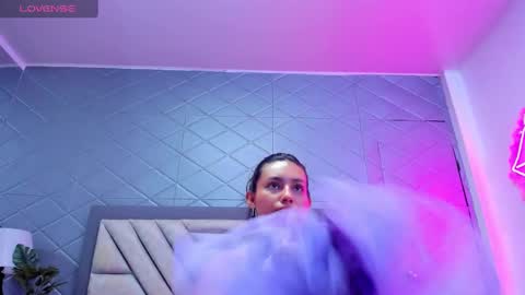 Violet Rousse online show from February 18, 3:31 pm