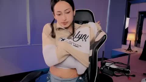 violetskinny online show from June 7, 7:41 pm