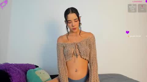 ViolettGolden online show from January 10, 11:54 pm