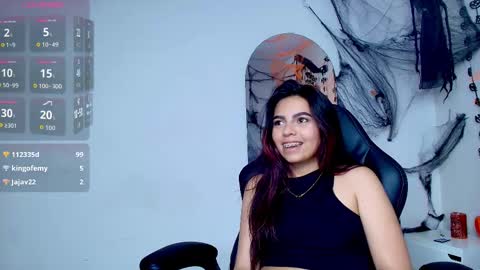 VIOLETTE online show from November 2, 12:10 am