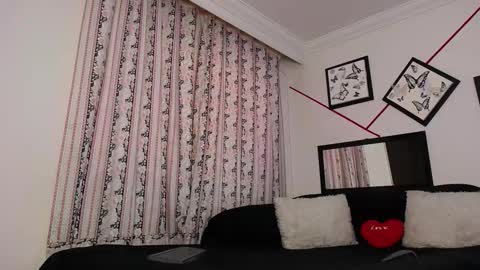 violetta_afrodita online show from November 11, 4:42 pm