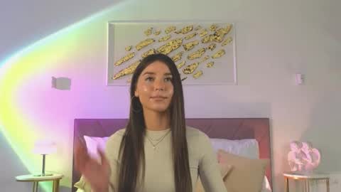 Snapshot of violetta_finch chatting on September 13, 10:28 am violetta_finch online show from September 13, 10:28 am