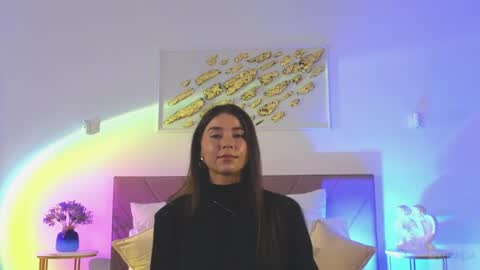 violetta_finch online show from April 25, 1:02 pm