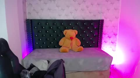 Violeta online show from November 20, 6:16 pm