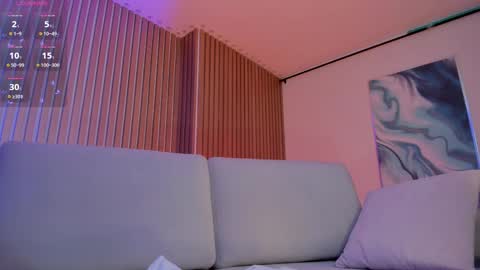 Violett Castel online show from February 27, 1:08 am