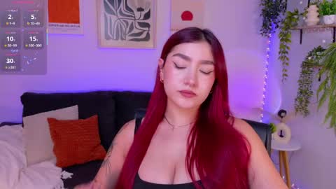 Violett Castel online show from May 18, 8:48 pm