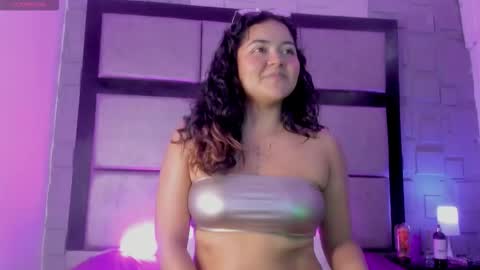 violetteecourt online show from October 16, 6:51 pm