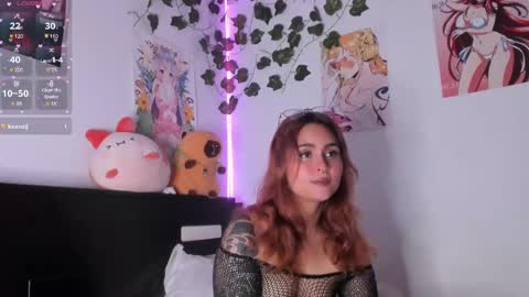 Snapshot of violetteramirez01 chatting on December 6, 10:02 pm Violette online show from December 6, 10:02 pm