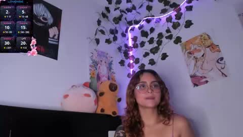 Snapshot of violetteramirez01 chatting on January 24, 10:08 pm Violette online show from January 24, 10:08 pm