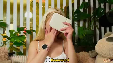 Violetta online show from March 25, 7:09 pm