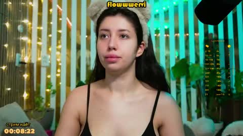 Violetta online show from April 19, 1:01 pm