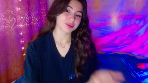 viollinalv online show from October 28, 6:14 am