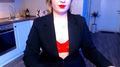  VelvettTime  online show from February 14, 8:52 am