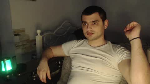 virgil____ online show from March 9, 11:14 pm