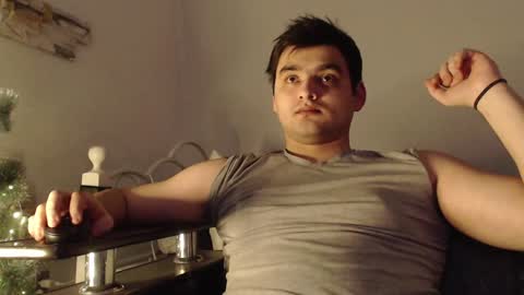 virgil____ online show from December 19, 8:13 pm