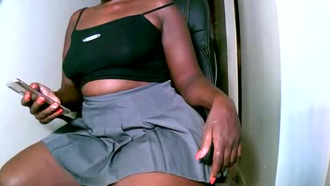 Your Virtual Wife online show from March 7, 3:28 pm