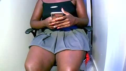 Your Virtual Wife online show from March 7, 6:33 pm