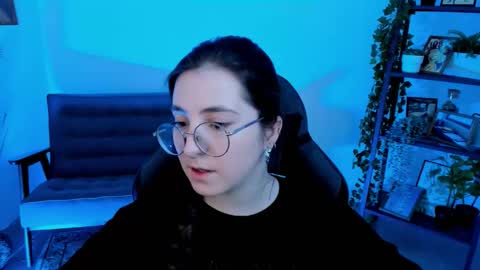 your love online show from October 6, 7:15 am