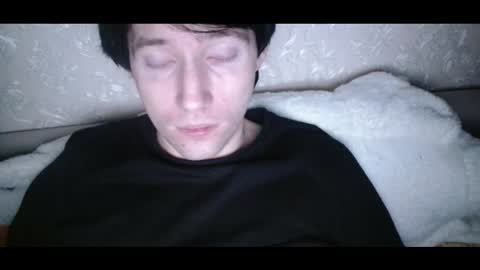 vitiligoboyy online show from December 21, 2:40 am