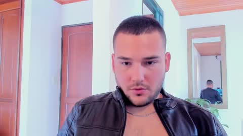 Vito Ferrer online show from March 7, 4:44 pm