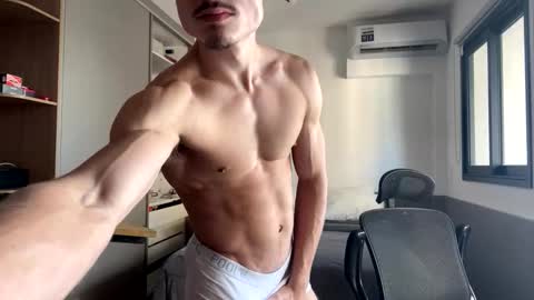 vitoraugustoxxx online show from September 30, 4:50 pm