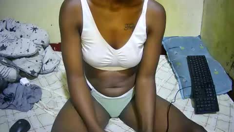 viva_sweet online show from May 1, 9:09 pm
