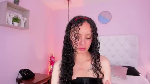 Vivi online show from March 18, 3:34 am