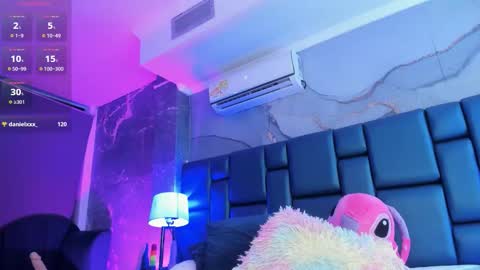 Snapshot of vivi_prinncess chatting on September 19, 12:15 am Viviana online show from September 19, 12:15 am