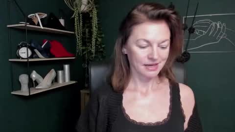 Snapshot of vivian_dream chatting on September 17, 6:50 am Vivian online show from September 17, 6:50 am