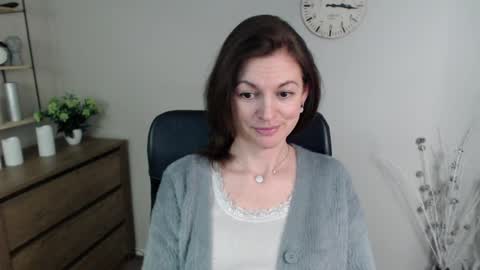 Snapshot of vivian_dream chatting on January 21, 10:08 am Vivian online show from January 21, 10:08 am