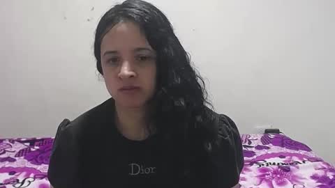 Snapshot of vivian_walt_ chatting on January 12, 10:23 am melissa online show from January 12, 10:23 am