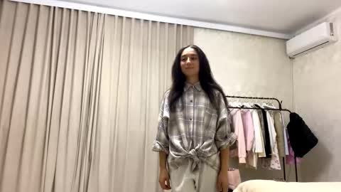 Luna online show from September 25, 3:19 pm