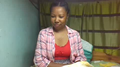 viviane0812 online show from February 15, 1:41 am