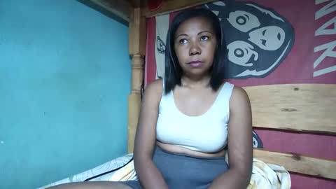 viviane0812 online show from March 7, 1:29 pm