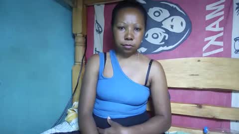 viviane0812 online show from February 25, 2:37 pm