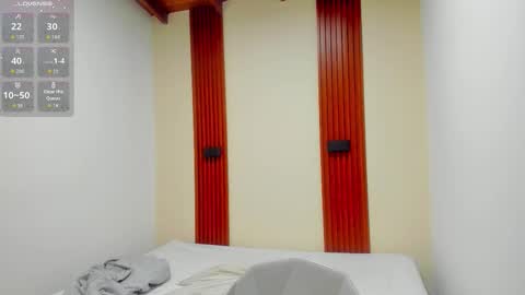 vivianowen9 online show from December 20, 12:01 pm