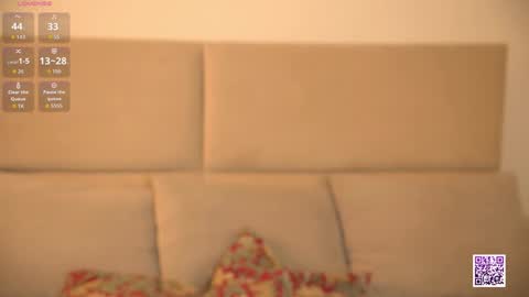 Nelly and Mari online show from November 17, 8:50 am