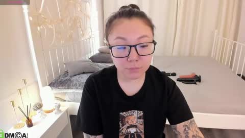 Vivien online show from April 16, 11:29 pm