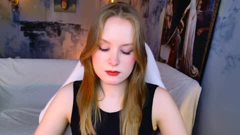 Vivien online show from March 28, 5:20 am