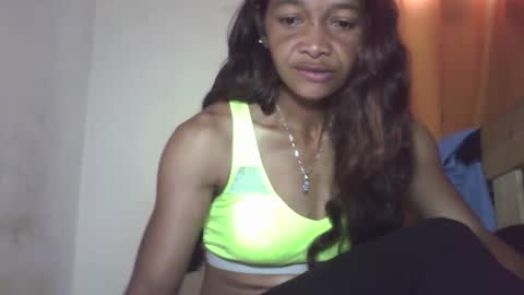 vixen_lina online show from April 4, 4:52 am