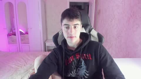 Martin online show from December 4, 2:25 am