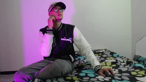 Vlad online show from February 2, 5:26 am