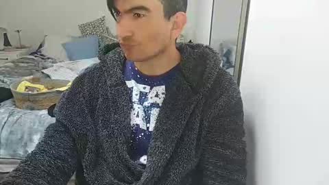 vladir_9 online show from November 29, 10:56 am