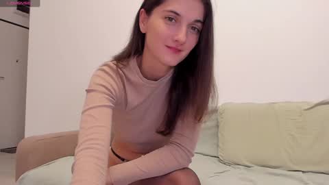 Snapshot of vladyana chatting on January 21, 11:02 pm vladyana online show from January 21, 11:02 pm