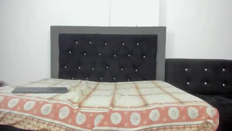 Lis online show from February 21, 1:47 pm