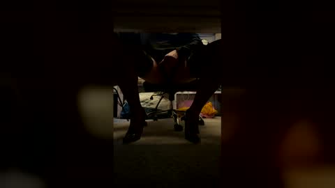 vodoo1128 online show from April 8, 7:11 am