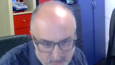 volpi72 online show from October 25, 10:25 am