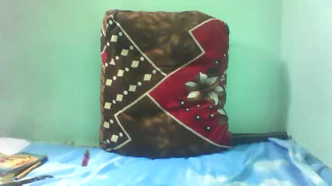 vounialdy online show from March 2, 6:37 am